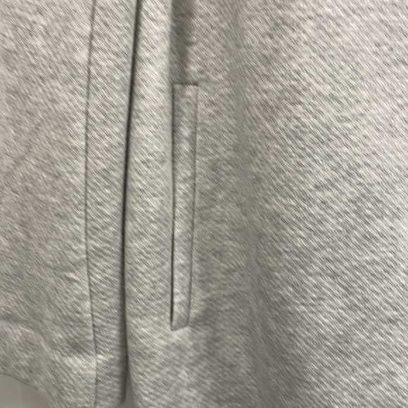 LOFT Women’s Sweatshirt-Style Long Gray Blazer - Picture 3 of 6